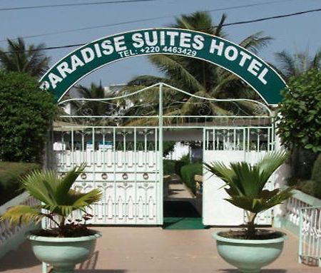 Paradise Suites Hotel 克罗里 外观 照片