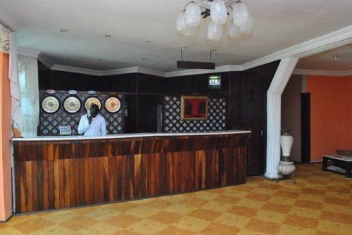 Paradise Suites Hotel 克罗里 外观 照片