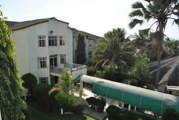 Paradise Suites Hotel 克罗里 外观 照片